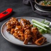 Our winning chicken dinner blogs! 🐔

We've rounded up our top 3 BBQ chicken recipes and guides to inspire today's #ukbbqweek cook: 

🧀 Grilled Buffalo Wings with Blue Cheese Sauce
🌽 @kennytutt's Whole Spiced BBQ Chicken & Elote Street Corn
🌡️ @countrywoodsmoke's Temperature vs Time BBQ Chickens

Visit the link in our bio to check them out. 
.
.
.
.
#chickenwings #bbqwings #thermapen #hotwings #biscoff #crispywings #stickywings #foodie #foodlover #instafoodies #bbq🍖 #bbqnation #bbqfood #grillin #chickenlove